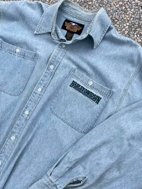 Harley-Davidson Light Blue Denim Button-Up Shirt with Green Chest Logo